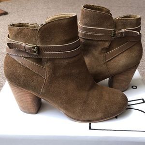 BP tandem bootie in khaki